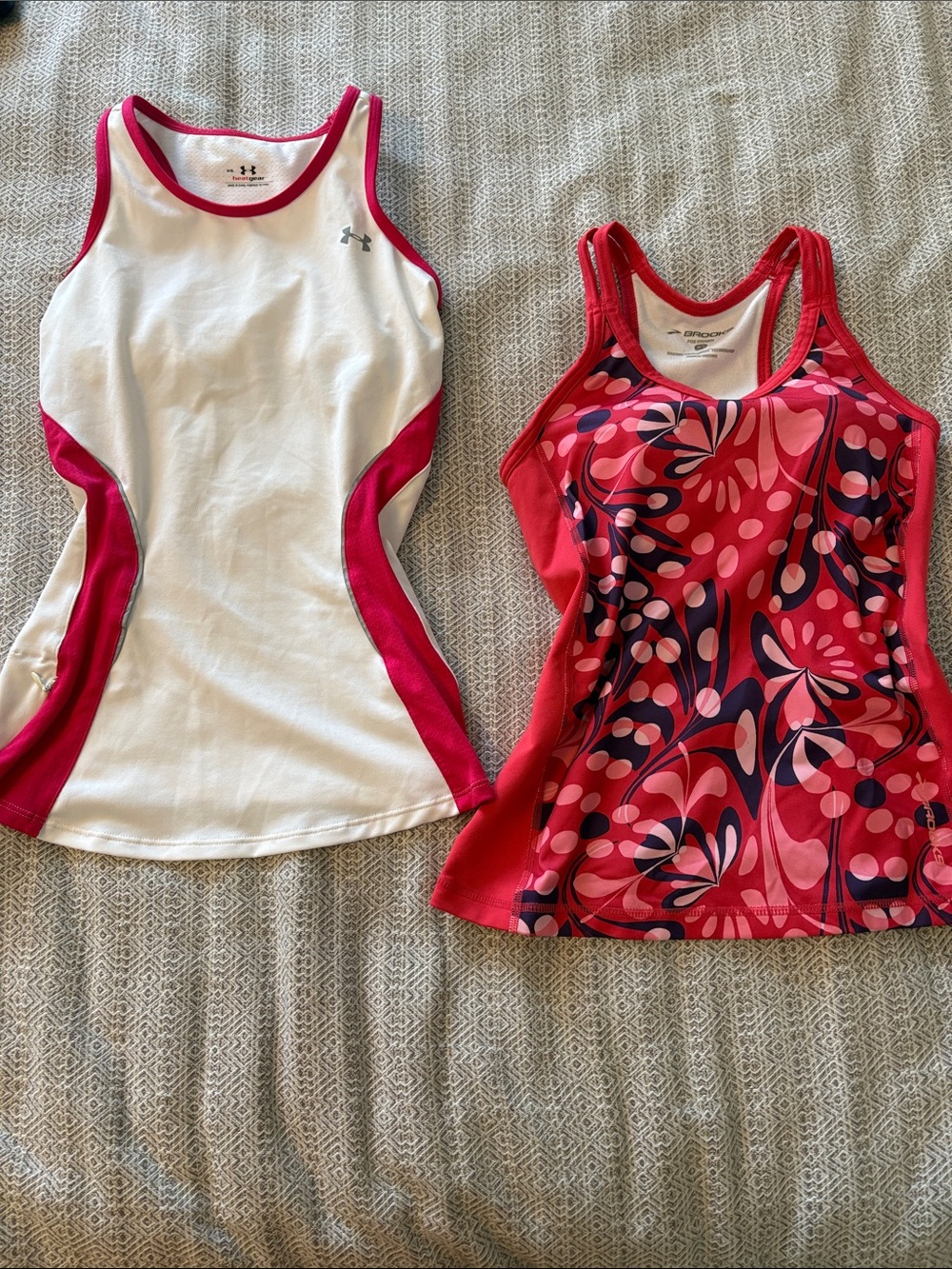 Athletic tank top set - Under Armour and Brooks